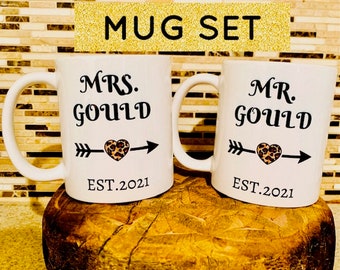 Personalized Mr & Mrs Mug Set, Custom Wedding Gift