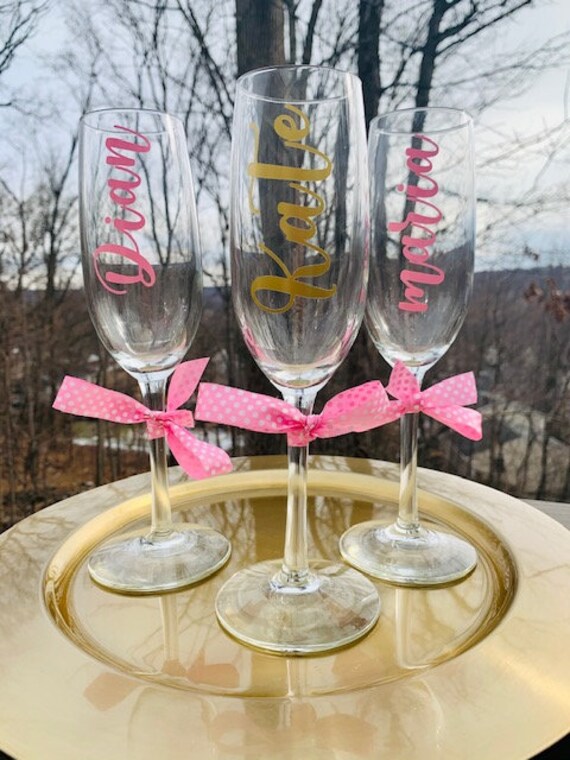 Personalized Champagne Flutes , Personalized Wedding Glasses