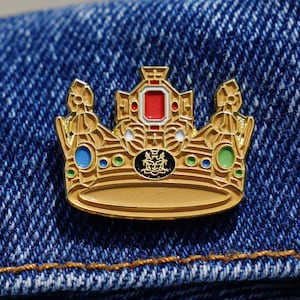 Resident Evil 4 &quot;Salazar Family Crown&quot; Enamel Pin for Bags, Clothing, Hats and More!