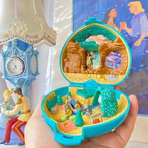 Rare 100% Complete Pollypockets Disney Vintage 1995 Pocahontas Set