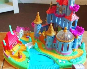 100% Complete 1997 Disney Bluebird Beauty & The Beast Magical magnetic Castle Polly Pocket playset