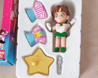 Bandai 1997 Sailor Moon SS Crackling Cute Sailor Jupiter Figure