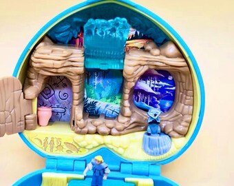 Rare 100% Complete Pollypockets Disney Vintage 1995 Pocahontas Set