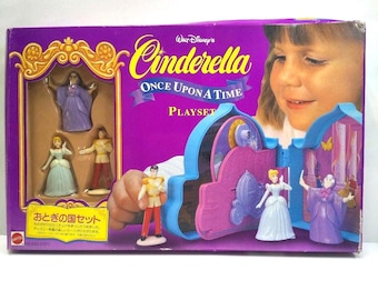 Disney Cinderella Once Upon A Time Mattel 1992 vintage polly pocket style playset
