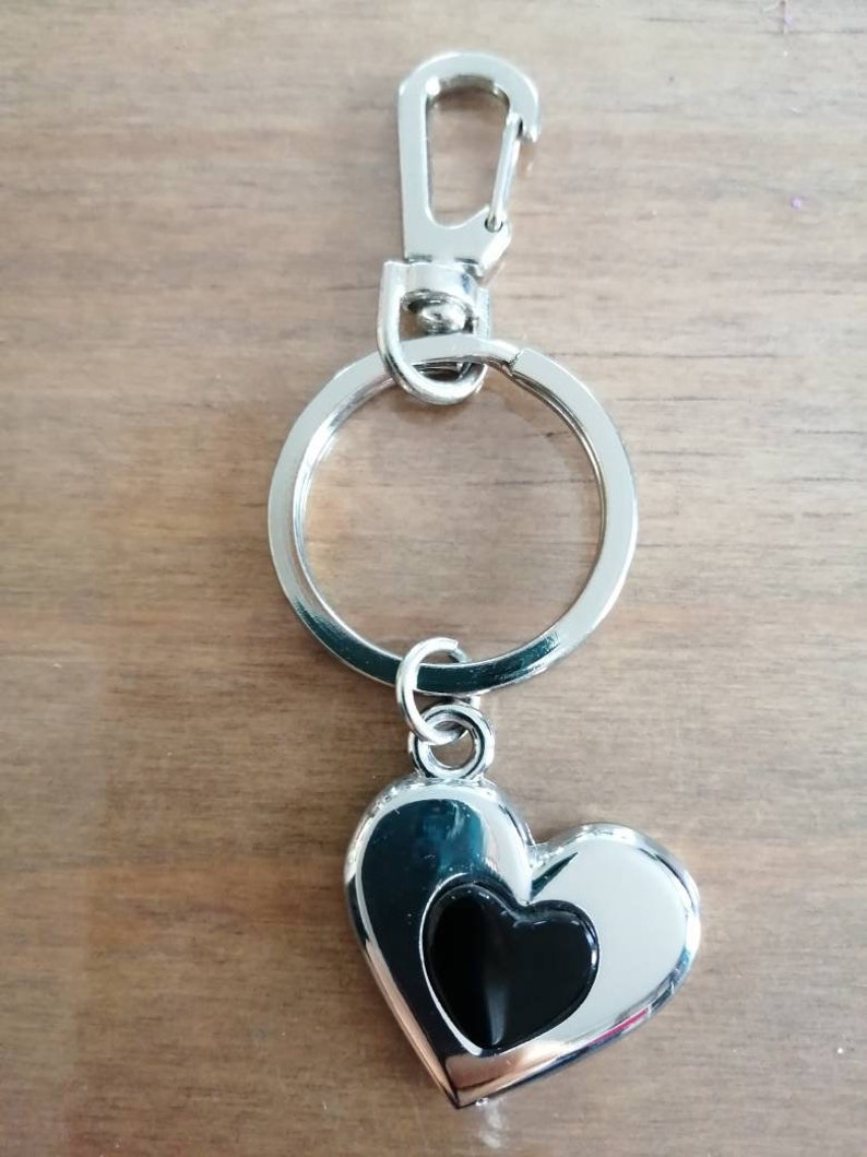 Beautiful Heart Shaped Silver Metal and Black Obsidian Crystal Keyring Keychain Scorpio Sagittarius Perfect Gift