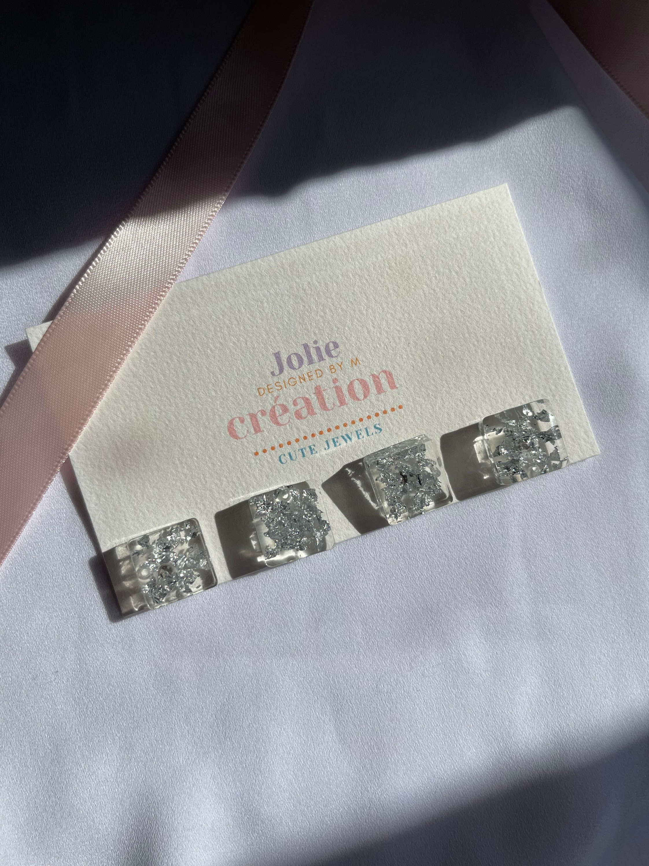 Lot de 4 Aimants Argentées en Résine Époxy, Création Décoration Intérieur Bureau, Cuisine, Chambre, 