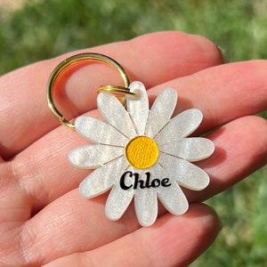 Daisy Pet ID Tag: Personalized Acrylic Floral Dog & Cat Collar