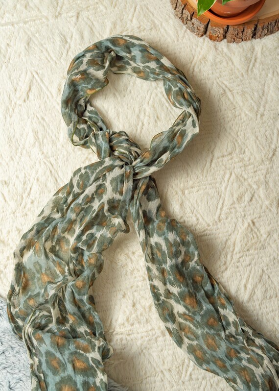 Vintage Cheetah Print Silk Scarf