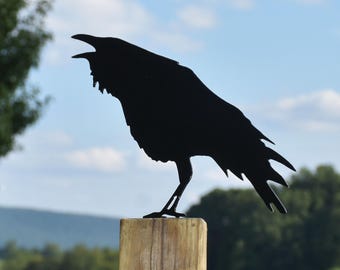 Ruffled Raven Crow Metal Garden Yard Art - Free Shipping - Autumn decor
