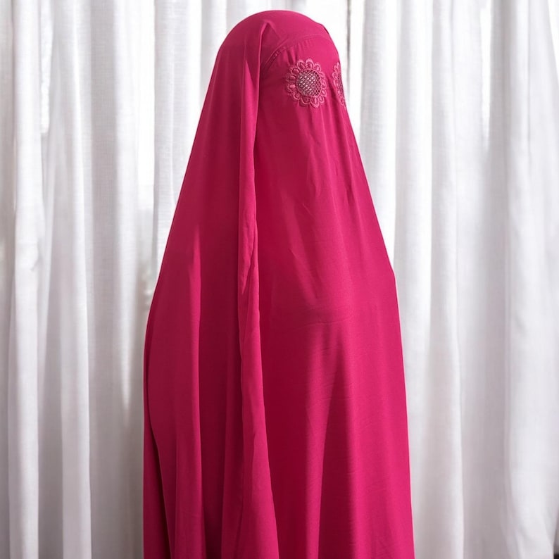 Handmade Kashmiri Burqa With Separate Eye Grills, Sleeveless Design No ...