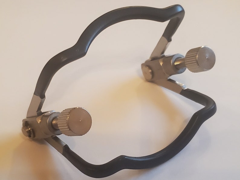 Strapless Ring Gag - Thumbscrew version 