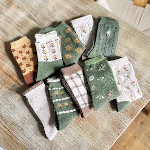 Wool Socks Set - Warm Wool Floral Socks Set, Cute Casual Cotton Socks, Soft Holiday Socks, Great Gifts Idea