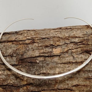 Girocollo aperto rigido, girocollo messicano placcato in argento, girocollo a filo semicircolare da 2 mm, collana torc con dichiarazione messicana, collana per ciondoli, gioielli al collo immagine 1