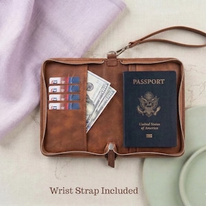 Funda para pasaporte de piel auténtica, estuche para pasaporte, cartera de piel para pasaporte con correa de muñeca, funda para pasaporte personalizada, cartera de regalo de viaje personalizada