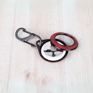 Personalized AirTag Holder, Leather AirTag Case, Custom Engraved Keychain, AirTag Covers with Clip, Gift for Him, Her, Traveler&#39;s Gift