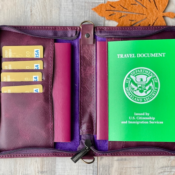 Porte-passeport en cuir Genine, couverture de passeport, portefeuille de passeport en cuir bracelet, étui de passeport personnalisé, titulaire de la carte de vaccination