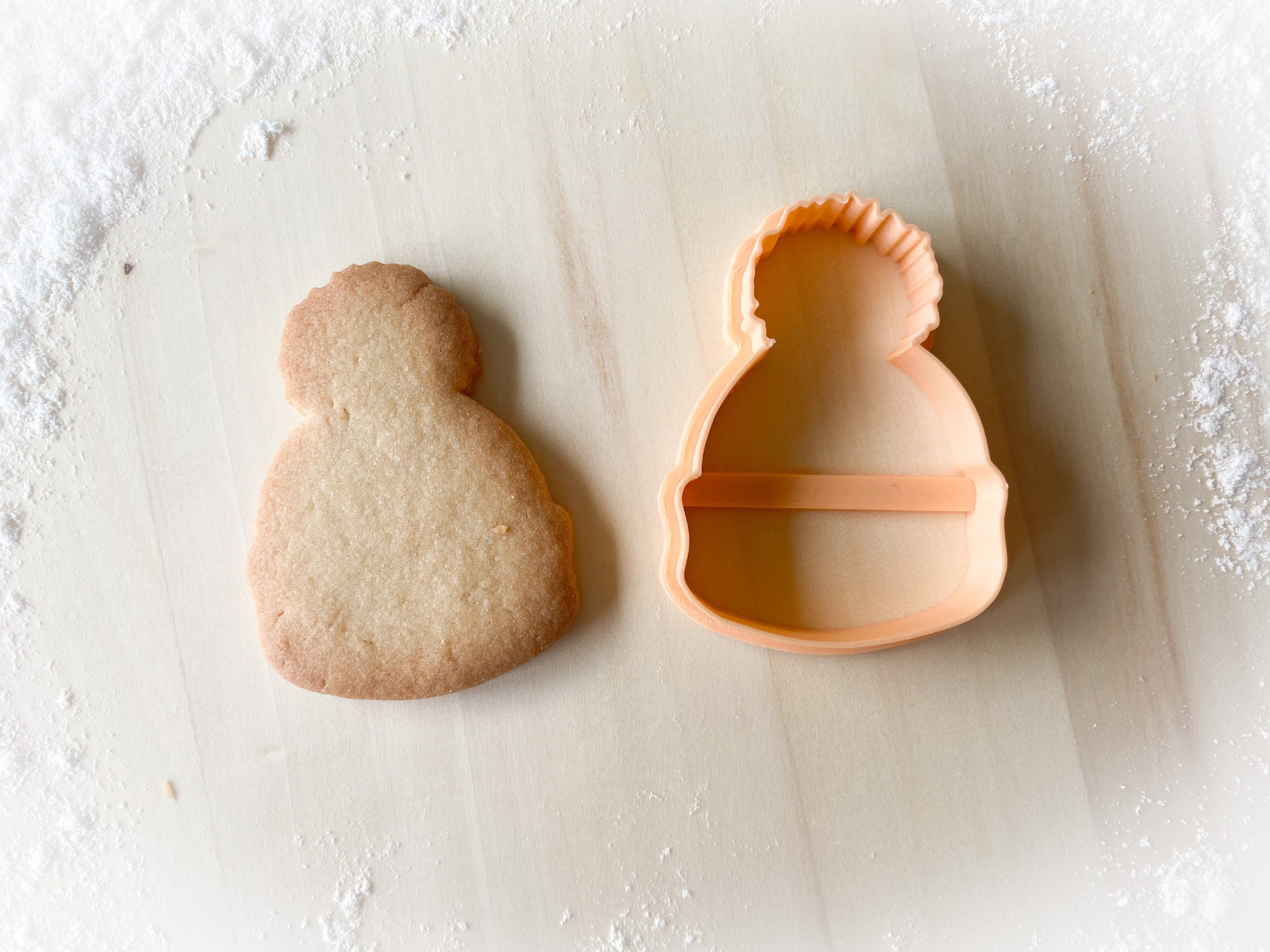 Cookie cutter multi-size: Winter cap *199