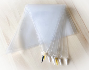 Pipping bag with mini plastic 1mm tip for royal icing