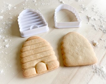 Cookie cutter multi-size: Bee hive *120