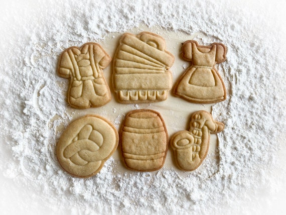 888 Octoberfest, Octoberfest clothes, Trumpet, Harmonica, Beer festival, Beer party, Beer keg, Bavaria   Cookie cutter and stamp multi-size