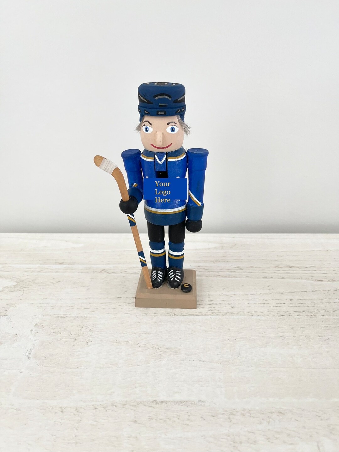 Hockey Player Nutcracker, Wood Hockey Player Nutcracker, Sports Themed
