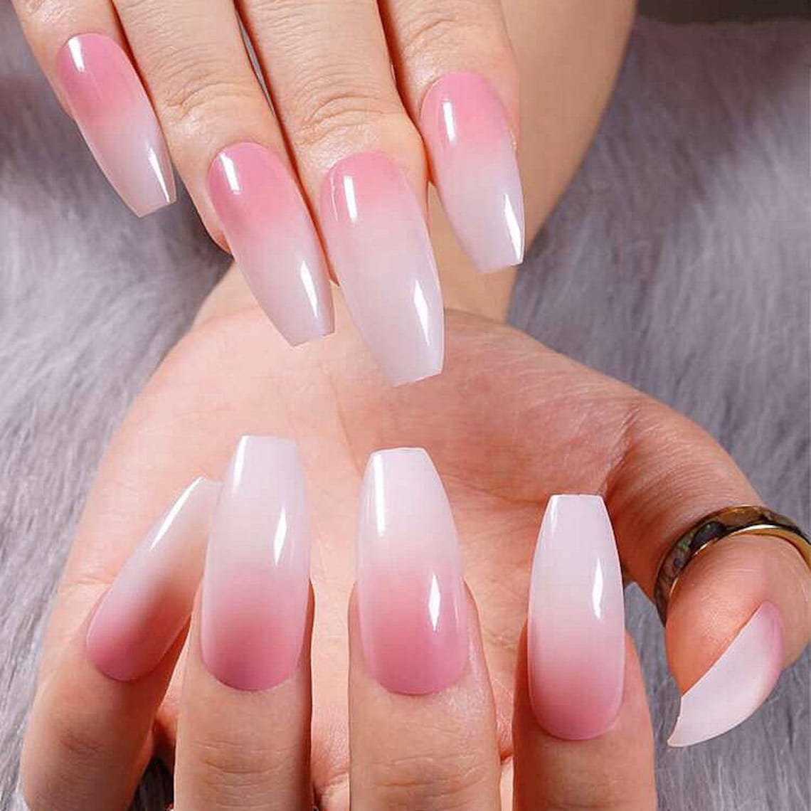 24 pieces of pink and white ombré press on nails instant Etsy