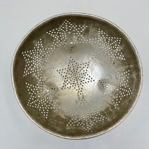 Vintage Aluminum Kitchen Star Colander