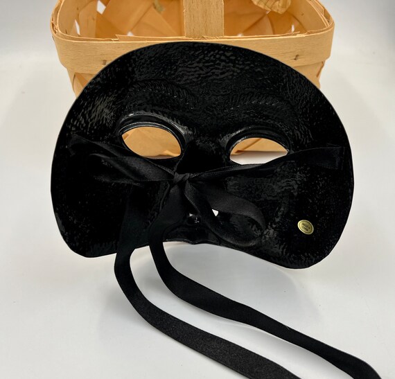 1980s Mardi Gras Mask - image 5