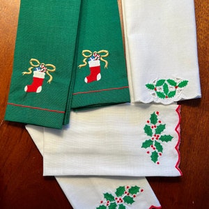 Lot of 5 Linen Christmas Hand Towels