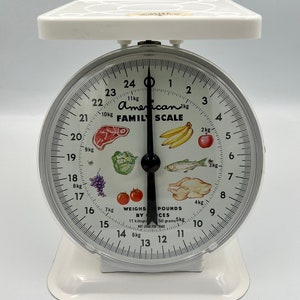 Vintage American Family Kitchen Scale