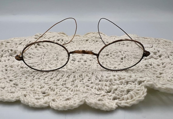 19th Century Victorian Era Eye Glasses - Gem