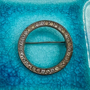 Mid Century Silver Toned Rhinestone Brooch