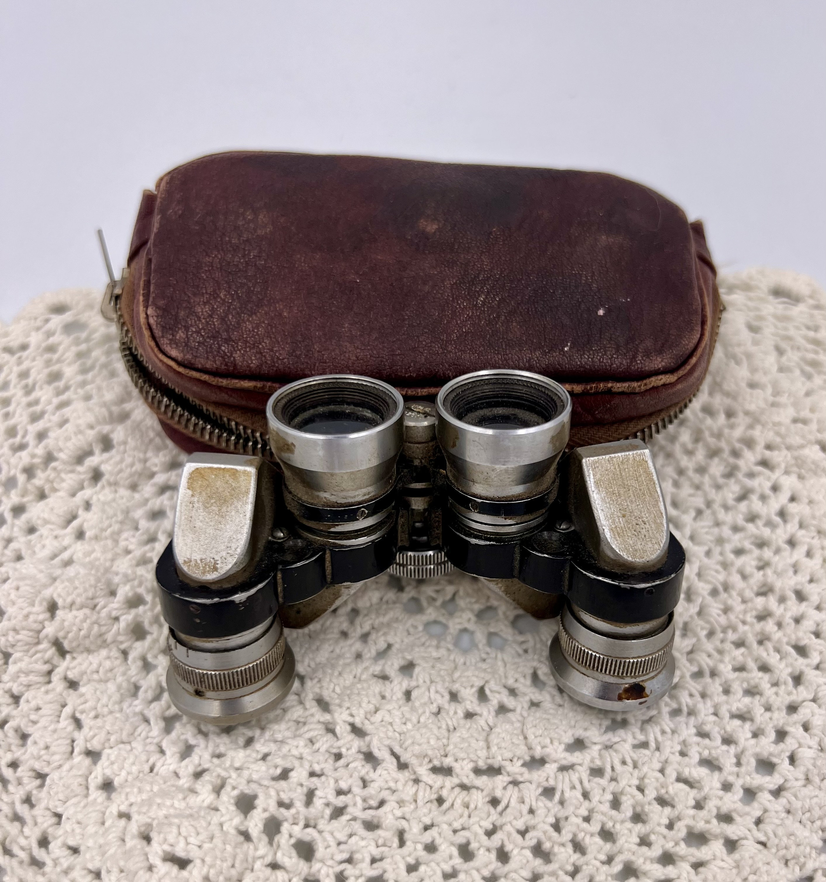 binoculars 中古　現状 Optical MINT] Binoculars Carl Zeiss 10X56 B T*P* Made in Germany