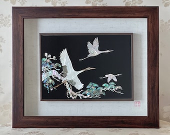 Luxurious Korean Traditional Handmade Mother of Pearl Artwork Frame with Crane and Pine Tree Design in Original Shell (자개 원패 송학문 액자)