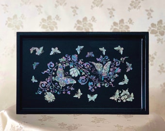 Beautiful Korean Traditional Mother of Pearl Handmade Black Wooden Tray with Flowers and Butterflies Pattern (자개 호접문 쟁반)
