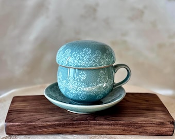 韓国の青磁茶碗と茶漉し：伝統的なチルボ透かし模様の磁器 - Etsy 日本