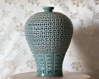 青緑色の透かし彫り陶器花瓶　＃② 2重透かし彫り花器 その他インテリア雑貨 手づくり陶工房 Dream Craft