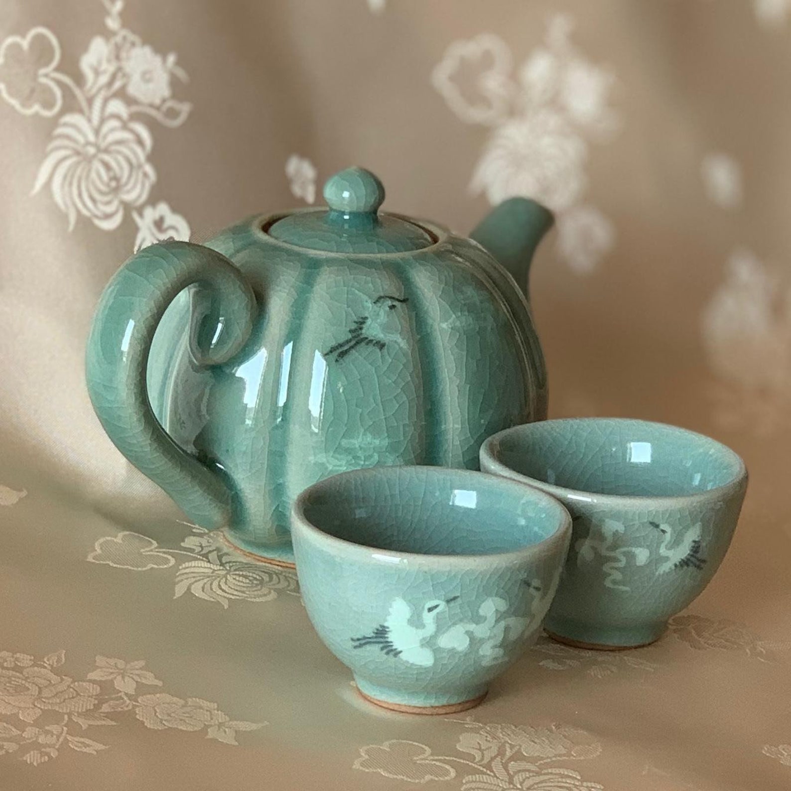Korean traditional Celadon tea pot and cups set cranes Etsy