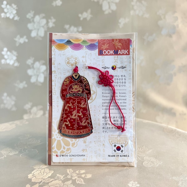 Korean traditional design bookmark- gold plated king’s hanbok