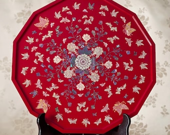 Beautiful Korean Traditional Handmade Mother of Pearl Dodecagon Red Wooden Tray with Peony and Butterfly Pattern (자개 호접 목단문 12각 쟁반)
