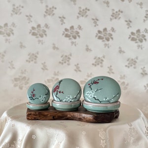 Beautiful Korean Traditional Handmade Celadon Covered Box for Multiple Usage with Inlaid Plum Blossom Design (청자 상감 매화문 향합 모음)