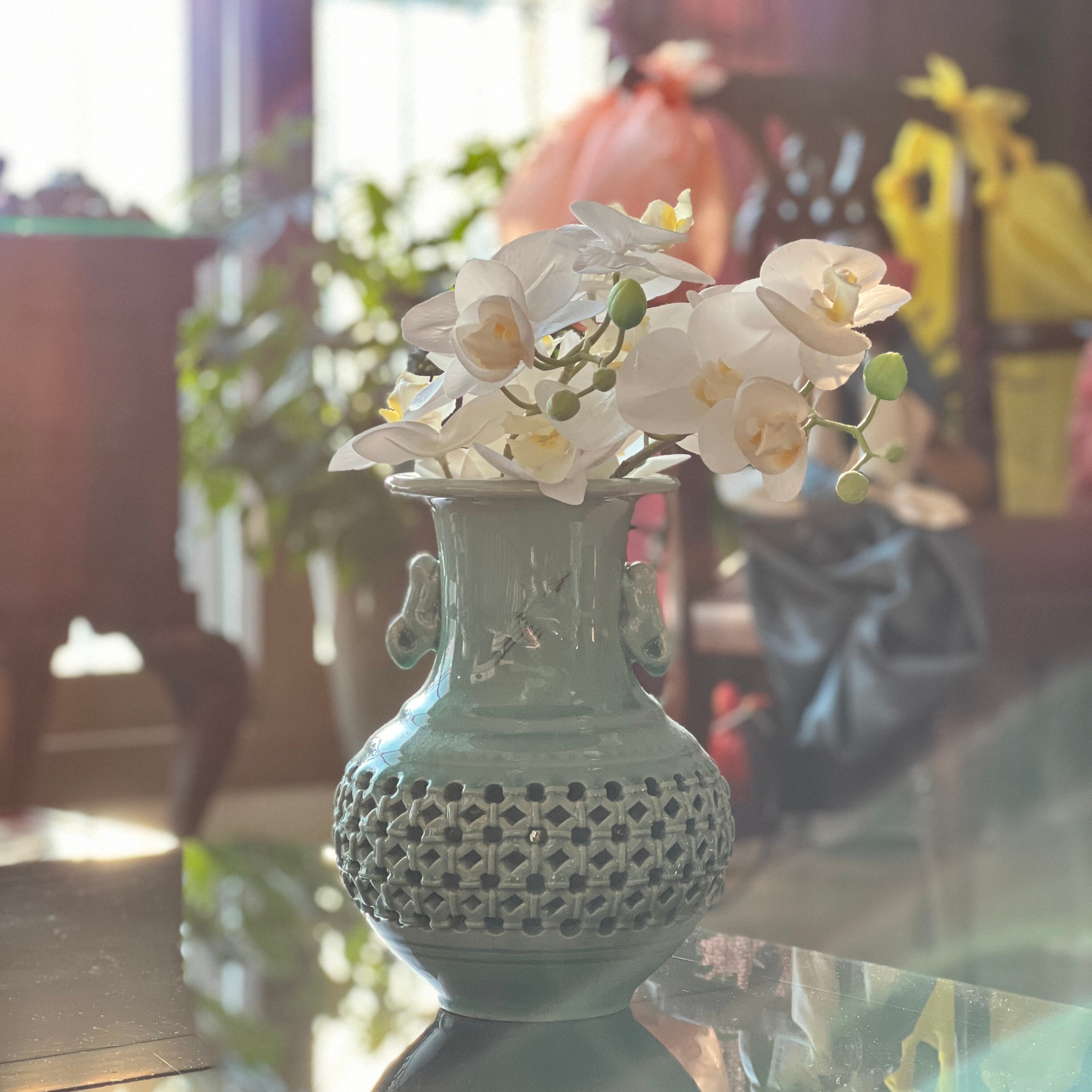 韓国青磁二重透かし花瓶：象嵌鶴雲文 - Etsy 日本