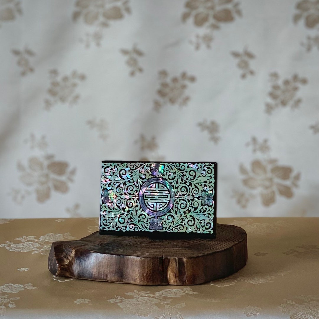 高級韓国産螺鈿ギフトセット | ナジョンチルギペン、USBメモリ、カードケース 高級韓国産螺鈿ギフトセット | ナジョンチルギペン、USBメモリ