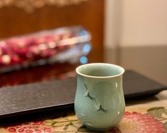 韓国青磁カップセット：鶴の象嵌模様 - Etsy 日本