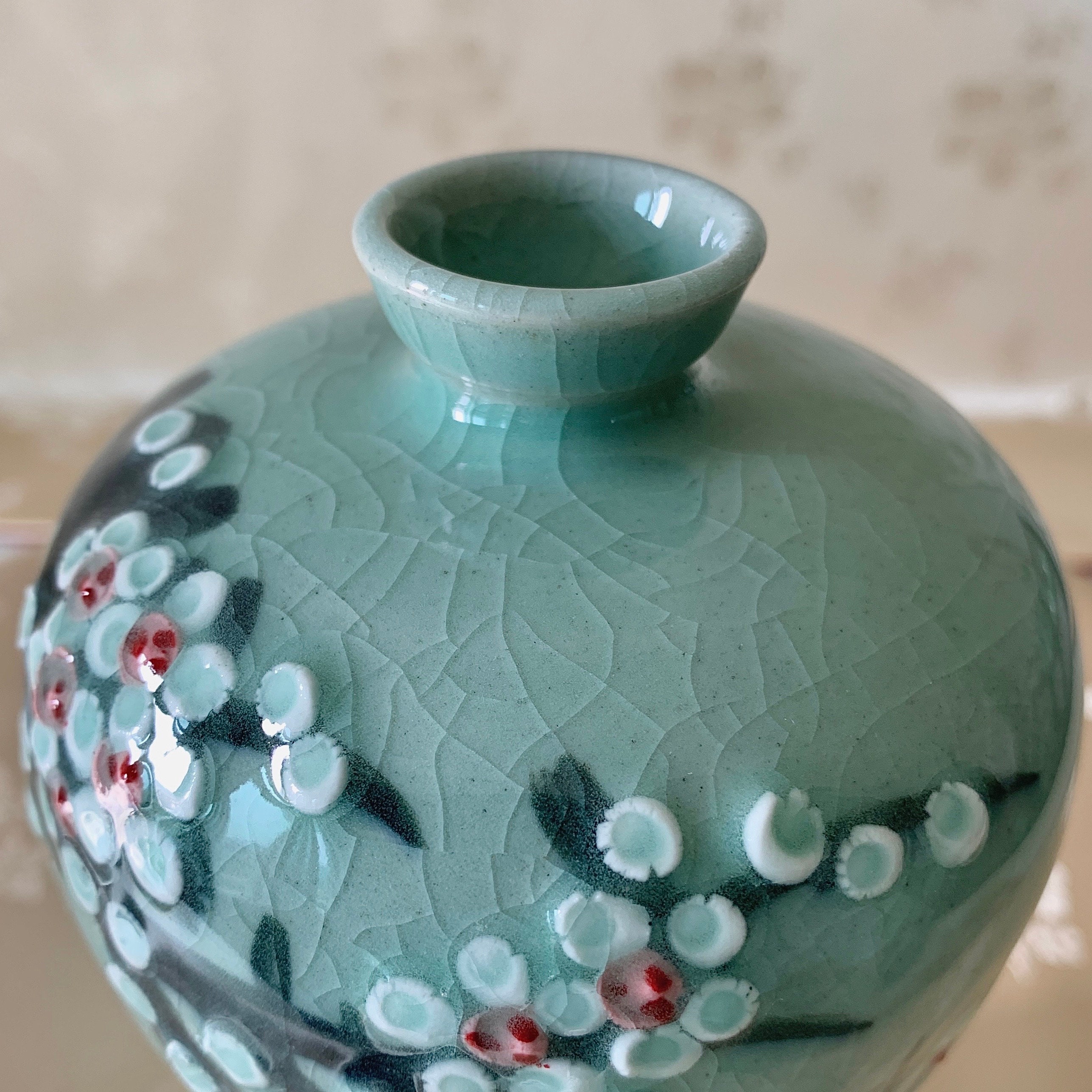 Beautiful Korean Traditional Handmade Celadon Vase Set With Beautiful Korean Traditional Handmade Celadon Vase Set With