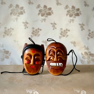 Korean Traditional Handmade Set of Two Miniature Wooden Masks for Religious Ceremonies or Dance (목재 미니어쳐 하회탈 세트)