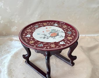 Korean Mother of Pearl Table (Soban) White Porcelain Jar Motif