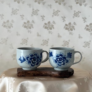 Set di 2 tazze da tè in ceramica coreana: fatte a mano con motivo floreale