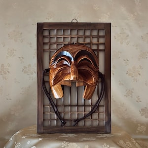 Handmade Traditional Korean Hahoe Mask ‘Imae’ – The Unfinished Smile of a Silent Fool (장식용 한국 하회 이매탈)