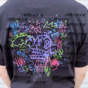 Jinx graffiti arcane league of legends shirt - Jinx Vi Arcane shirt - Jinx scribbles graffiti drawings shirt - Arcane league of legends tee